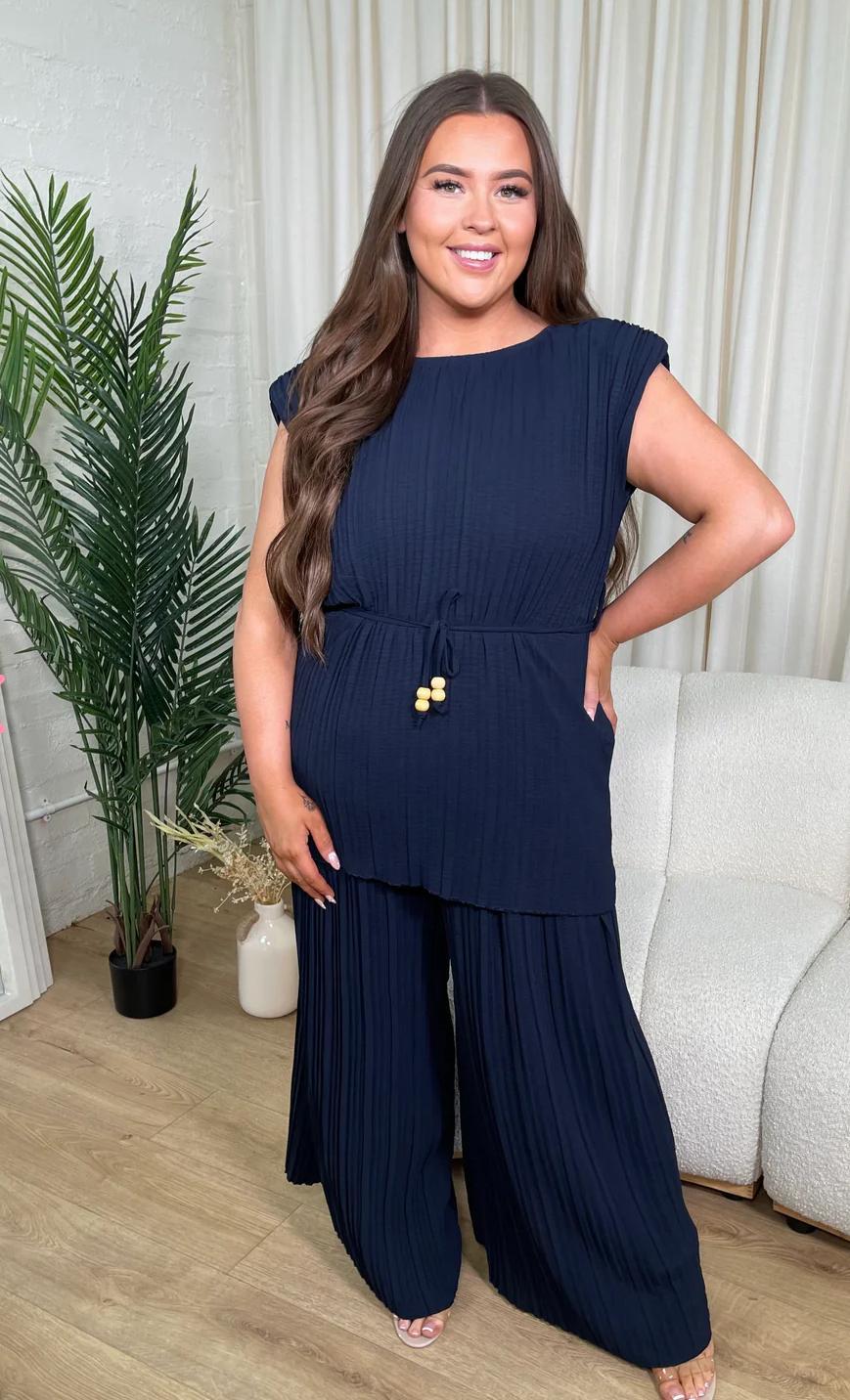Padded shoulder 2 piece pleated coord with belt - 10 Colours