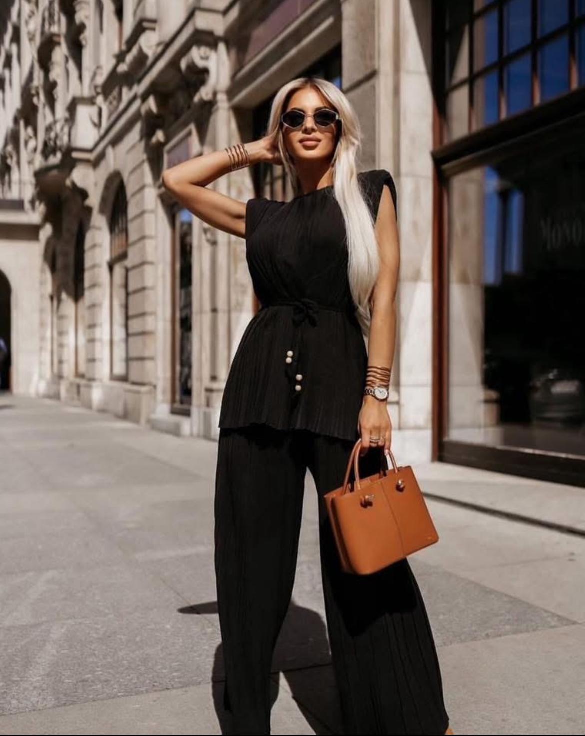 Padded shoulder 2 piece pleated coord with belt - 10 Colours
