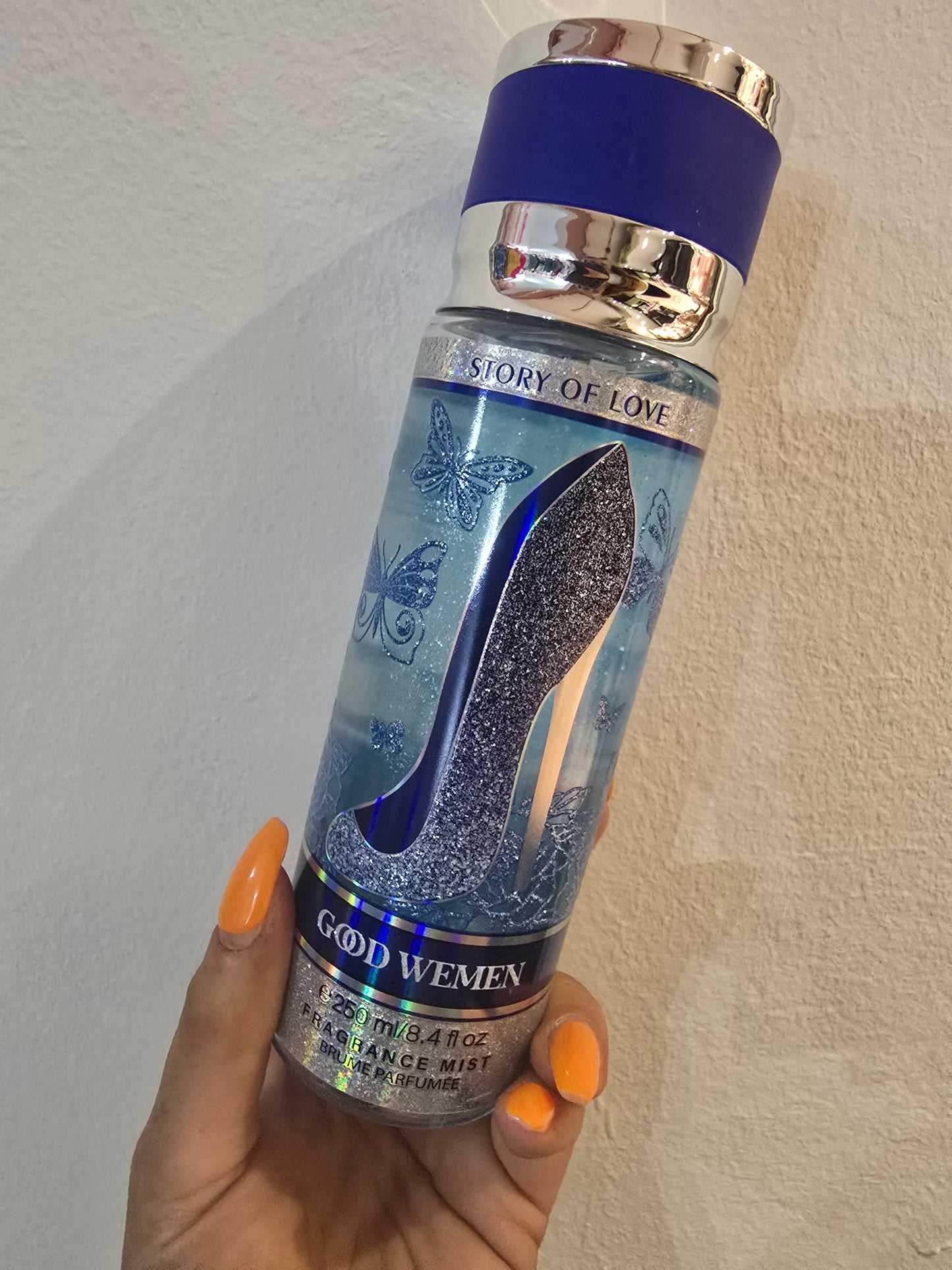 Story of love spray collection