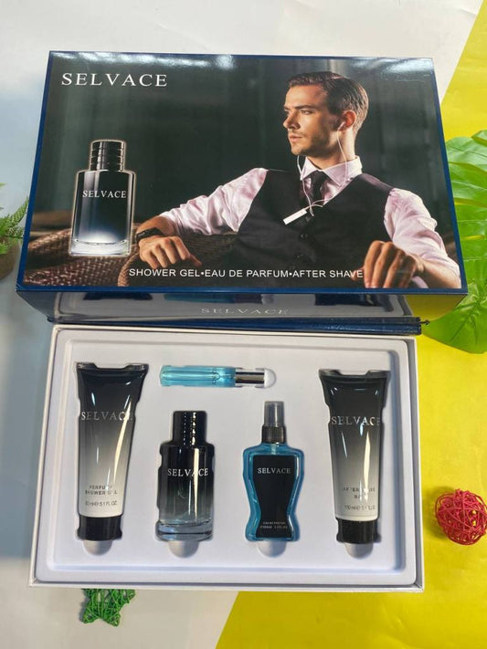 Mens Savage Inspired 5 piece gift set