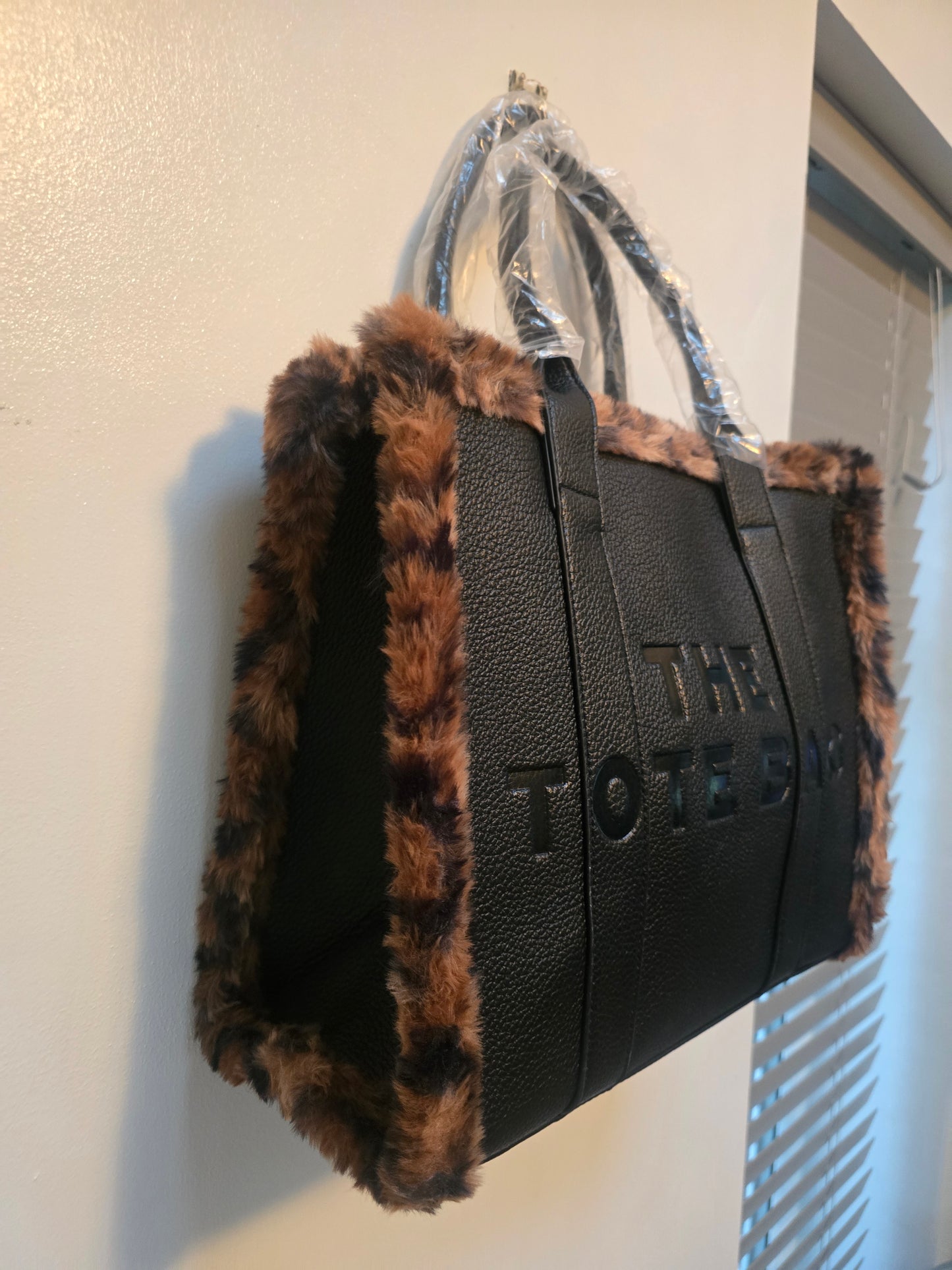 Black/leopard tote bag and purse set