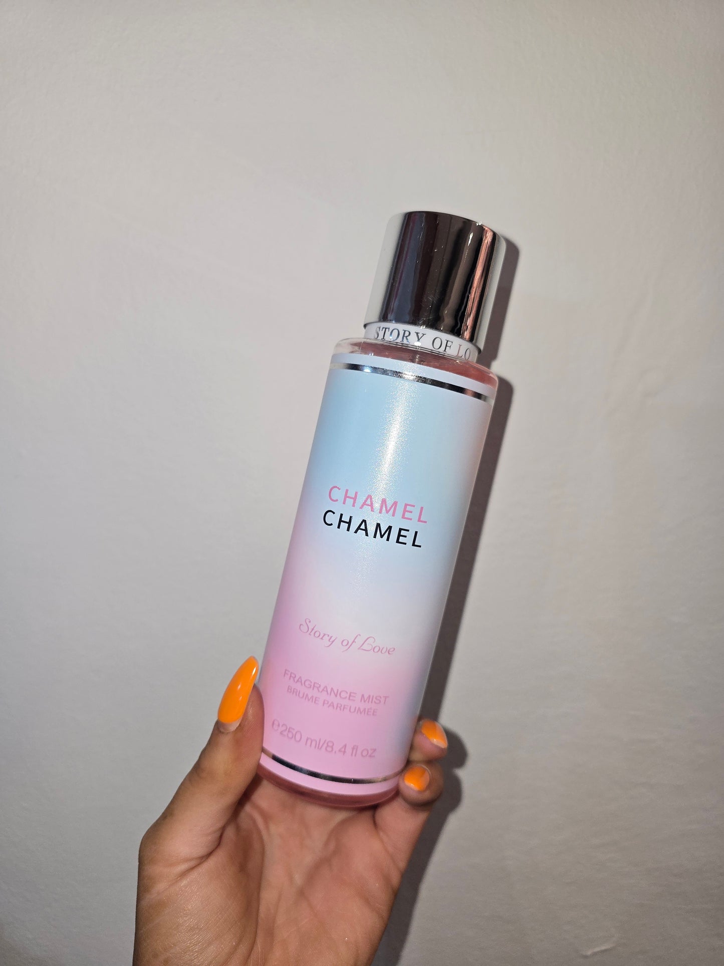 Story of love spray collection