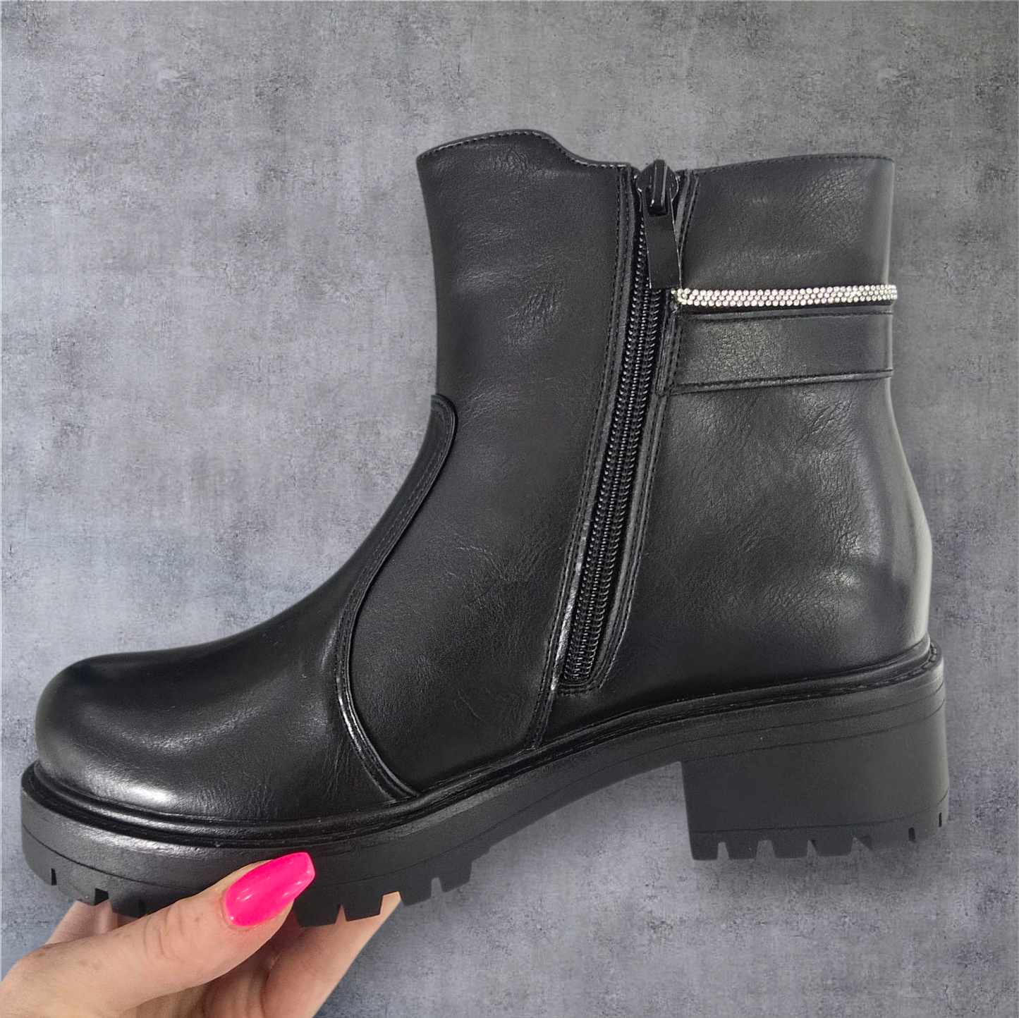 Georgia Ankle Boots - Black