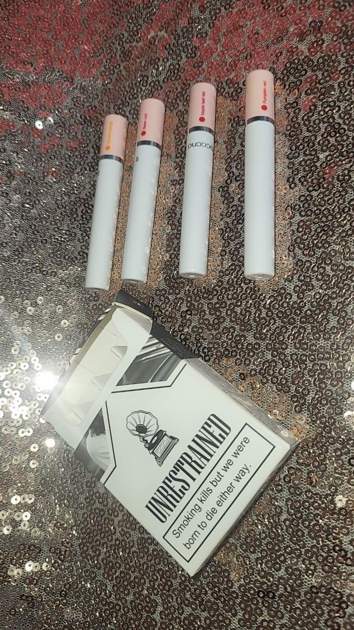 Unrestrained Lipstick Set