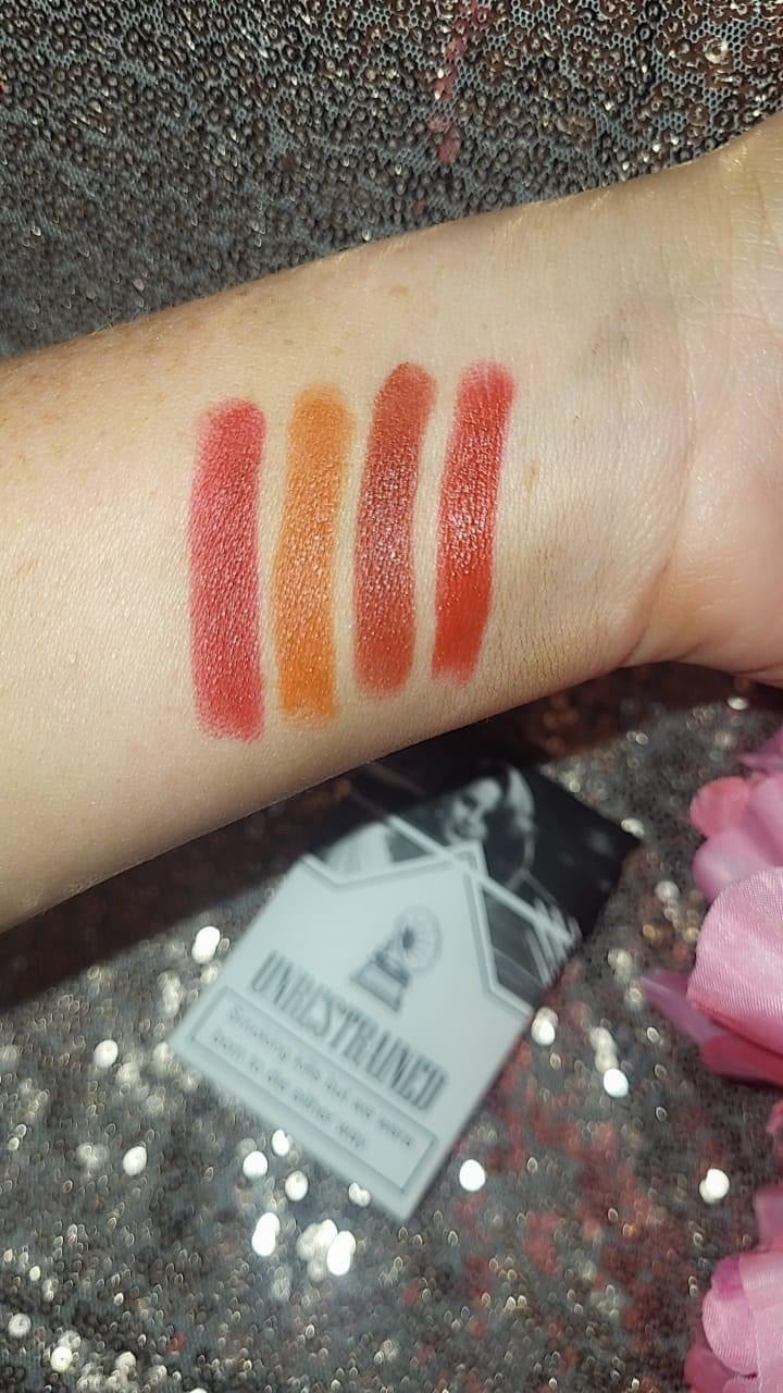 Unrestrained Lipstick Set