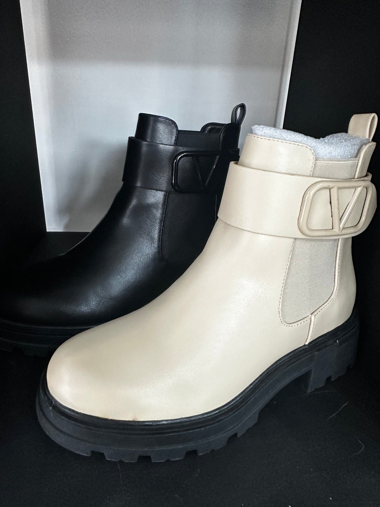 Carys Ankle Boots - 2 Colours