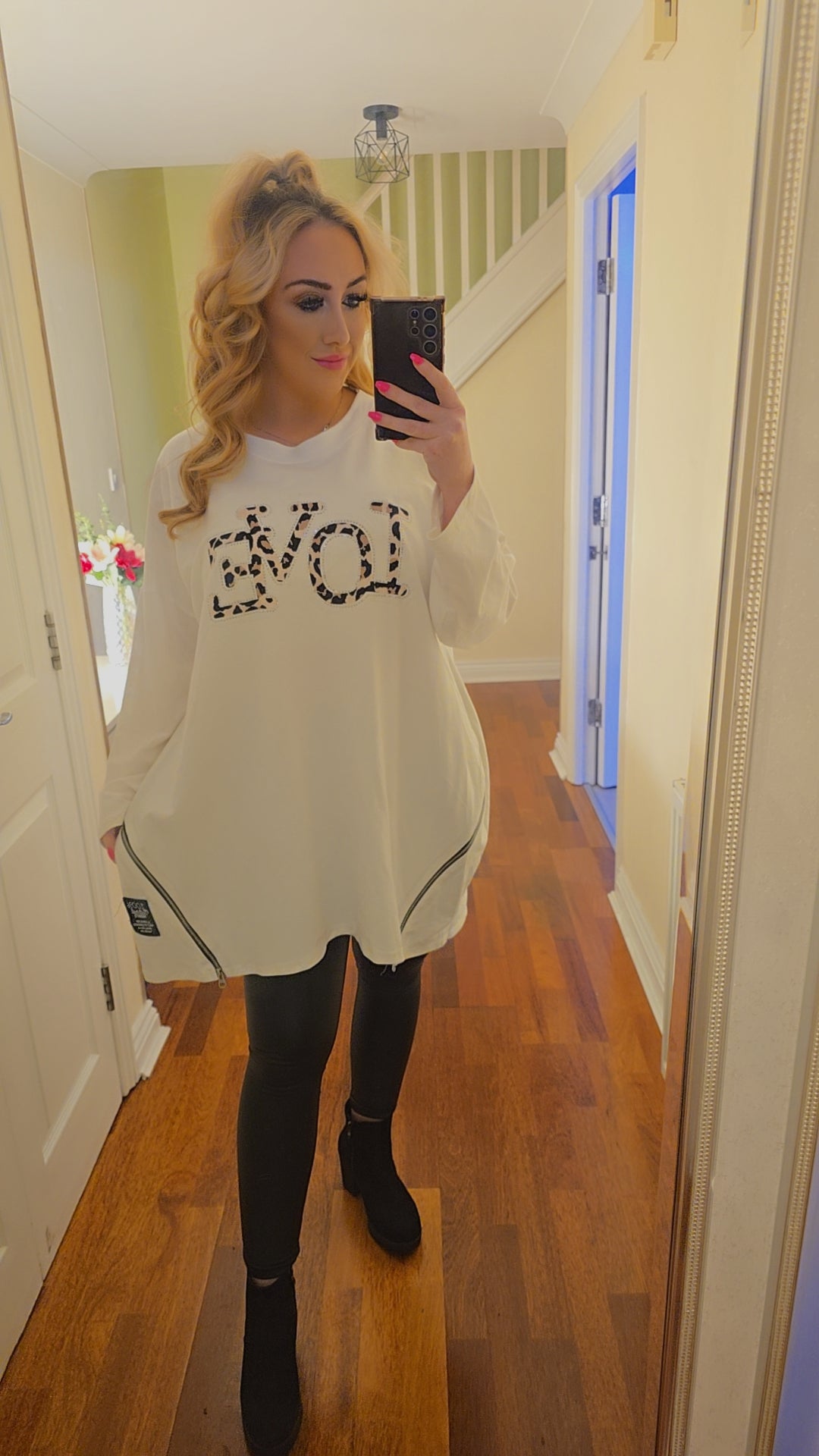 Oversized Leopard Love Top - Cream