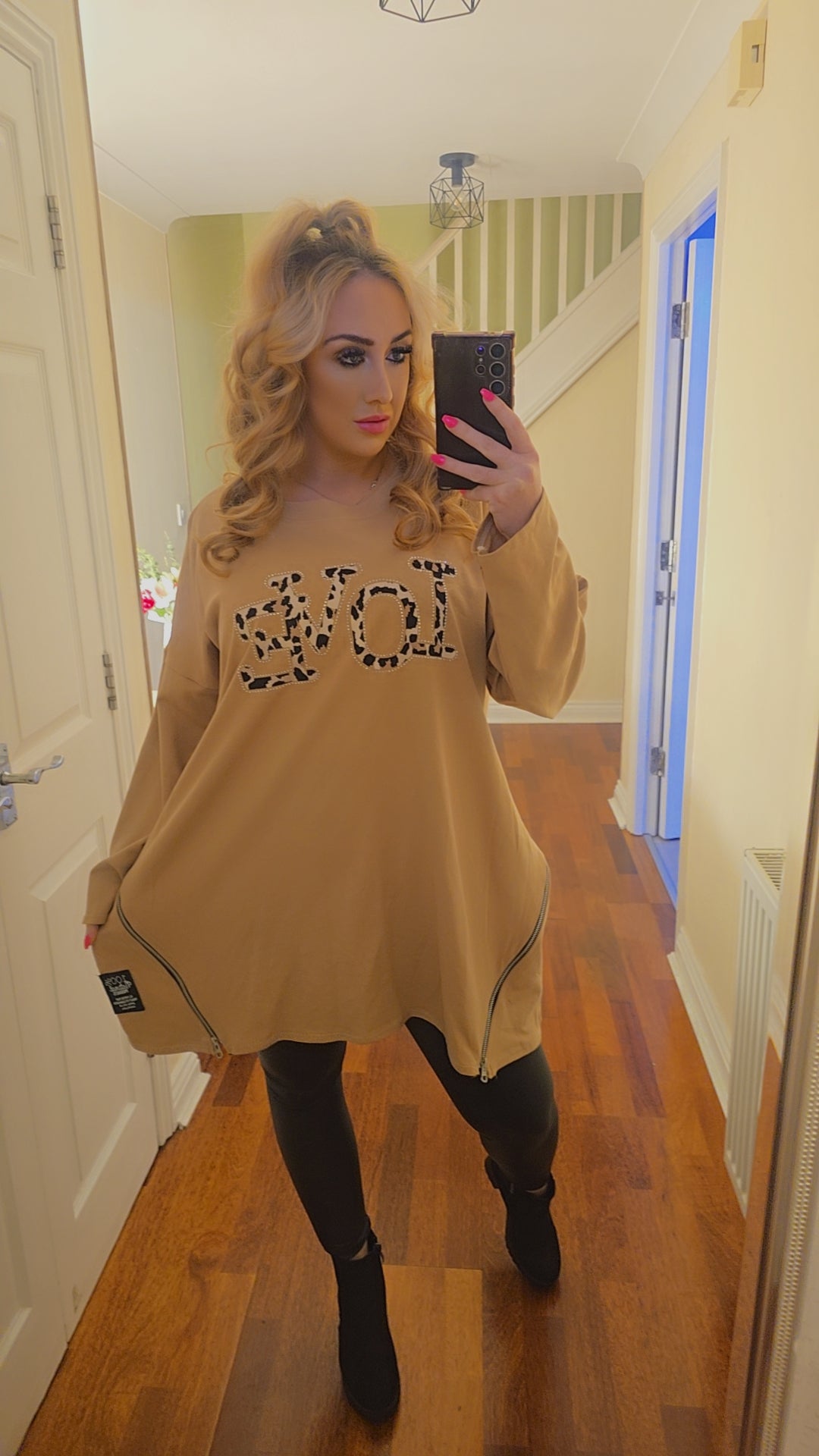 Oversized Leopard Love Top - Brown