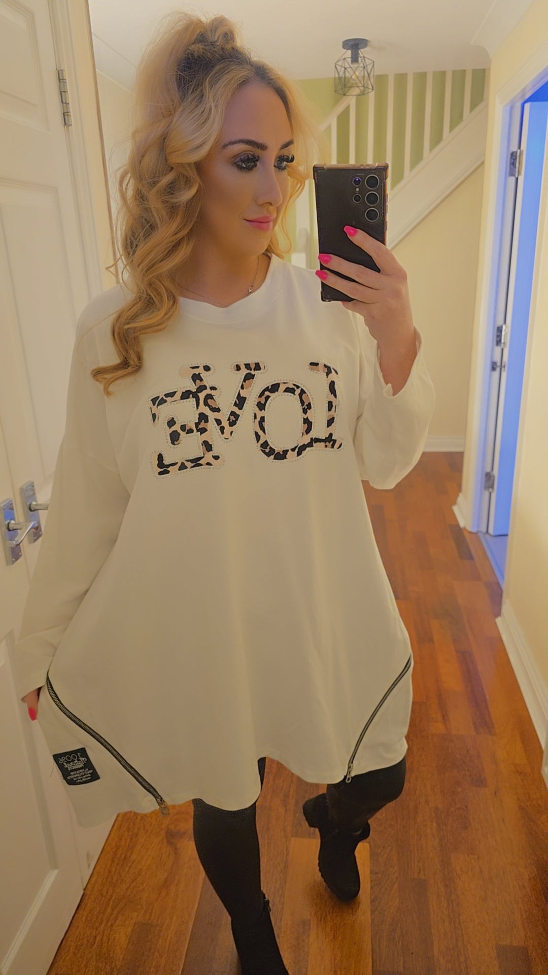 Oversized Leopard Love Top - Cream