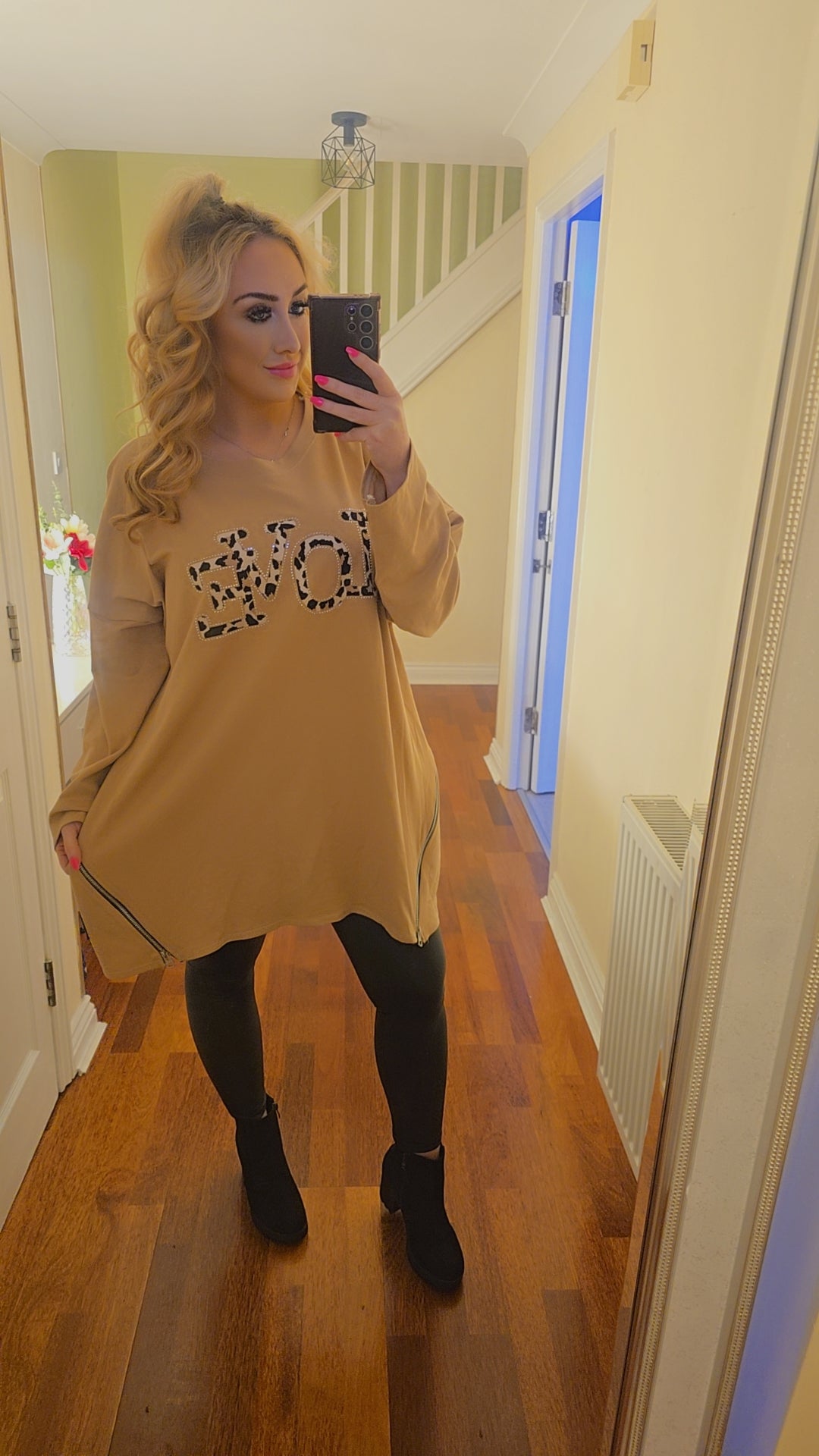 Oversized Leopard Love Top - Brown